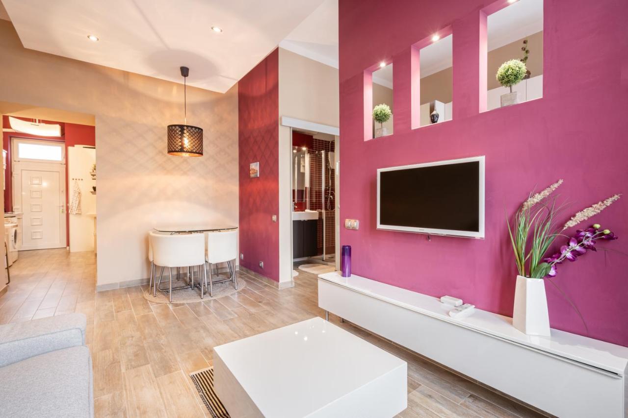 Pink Secrets Apartment Budapest Exterior foto